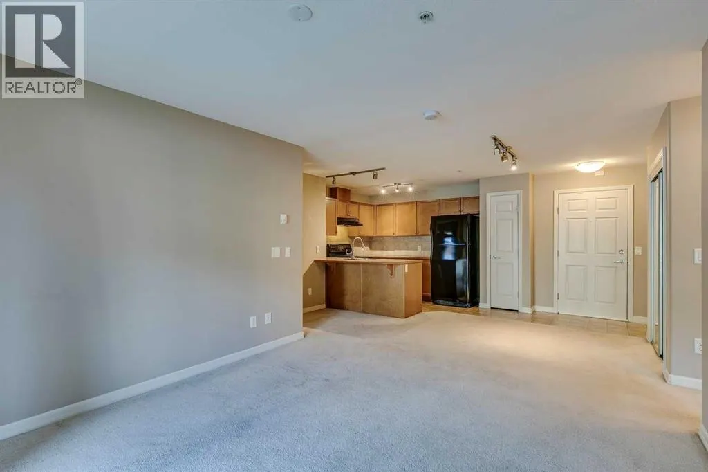 2114, 92 Crystal Shores Road