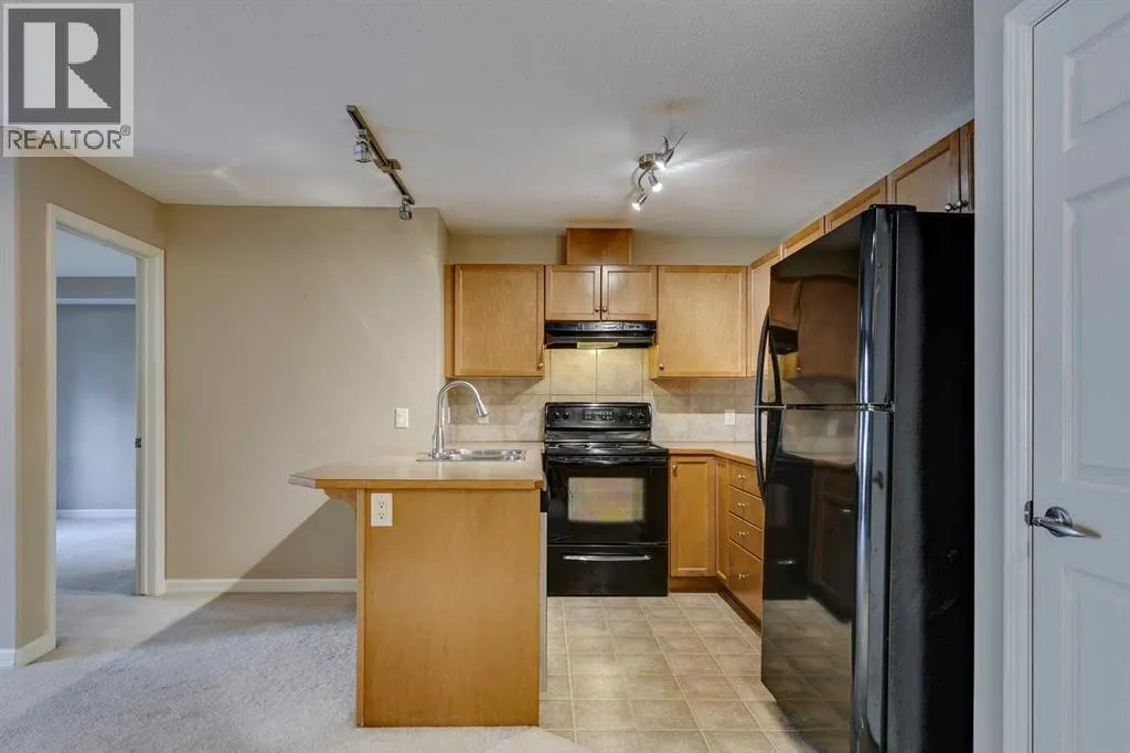 2114, 92 Crystal Shores Road