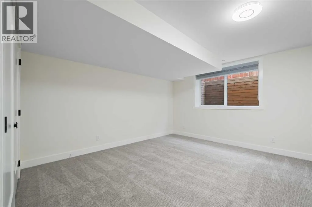 54 Malibou Road SW