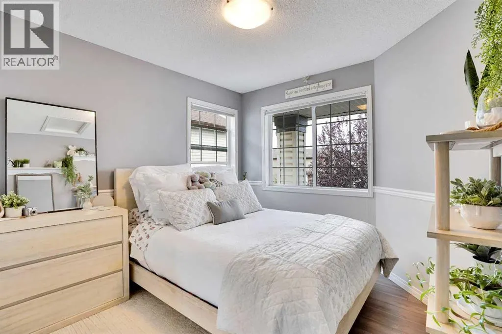 285 Tuscany Ridge Heights NW