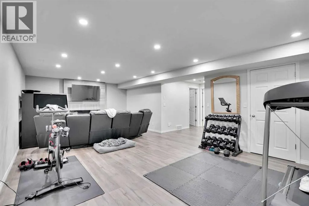 285 Tuscany Ridge Heights NW