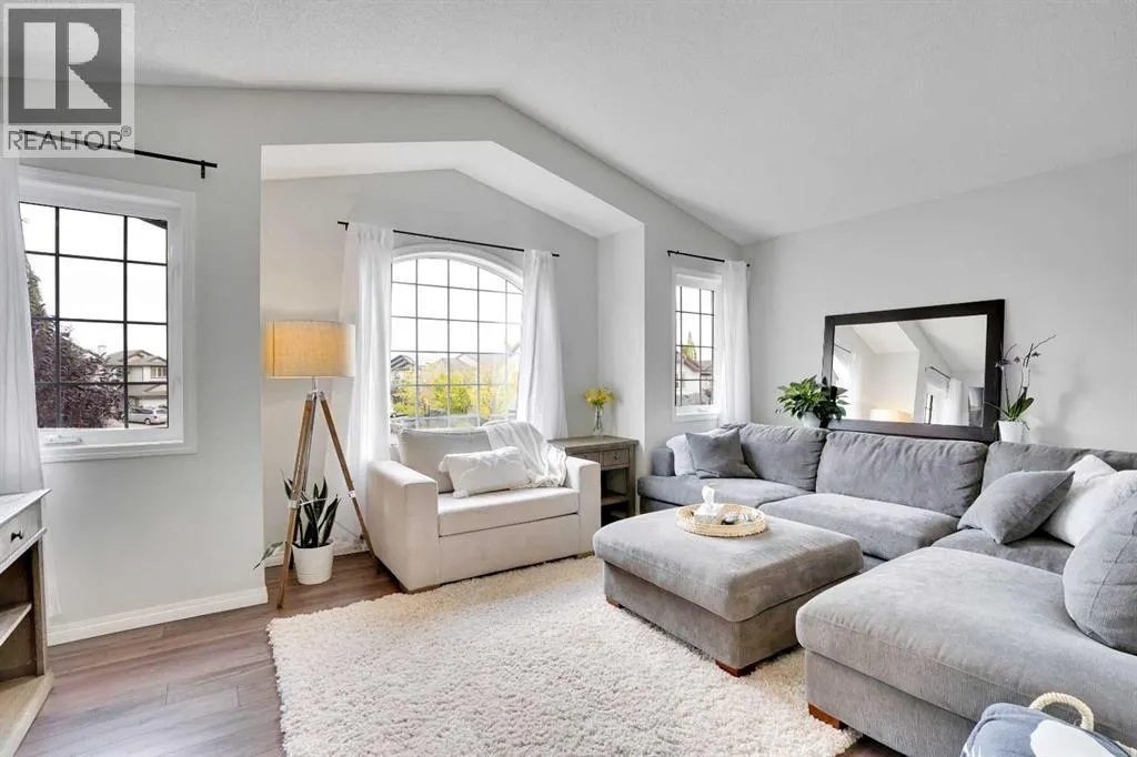 285 Tuscany Ridge Heights NW