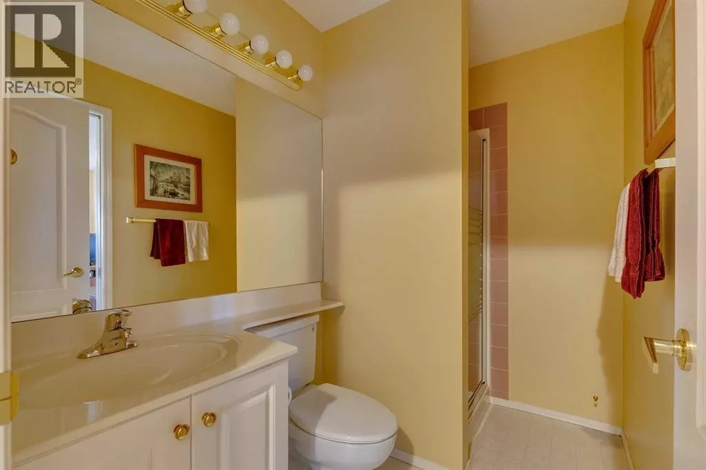 74 Evergreen Bay SW