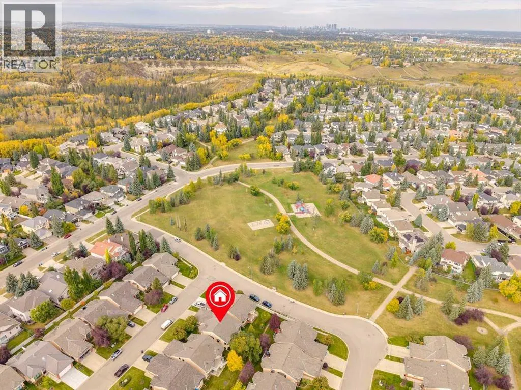 74 Evergreen Bay SW