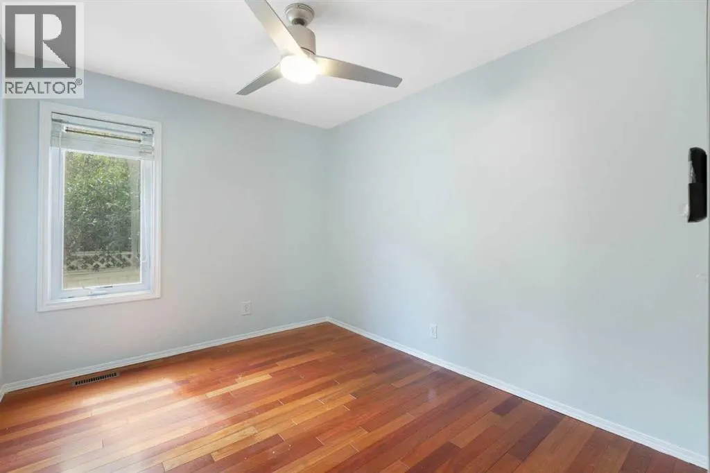 63 Diamond Terrace SE