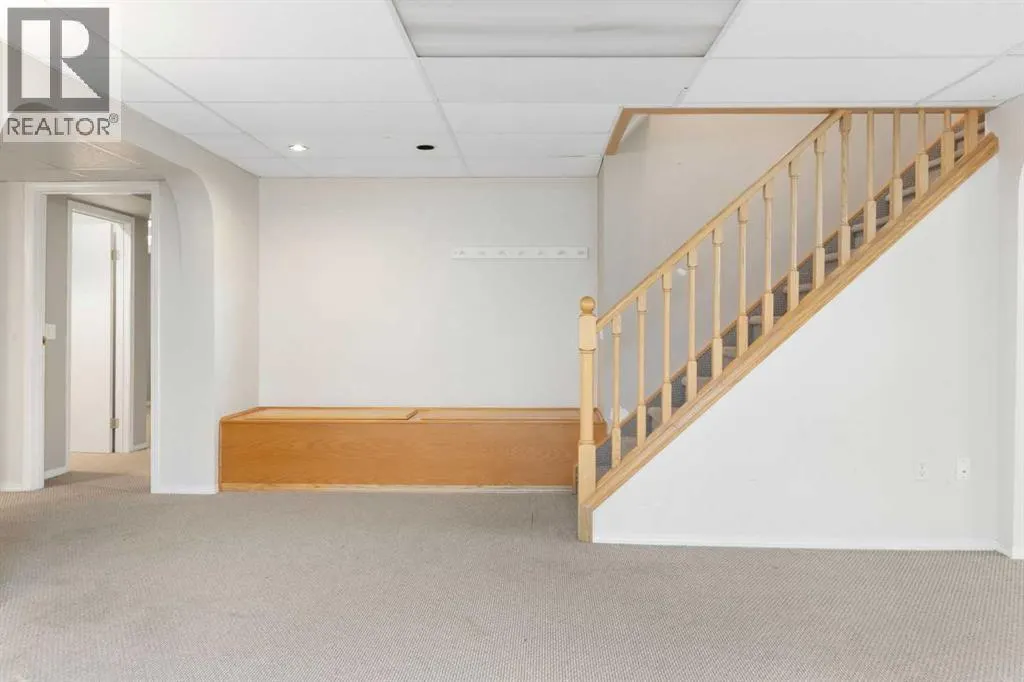 63 Diamond Terrace SE