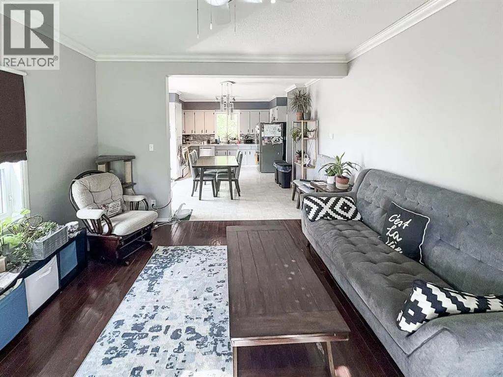 131 2nd Street NW