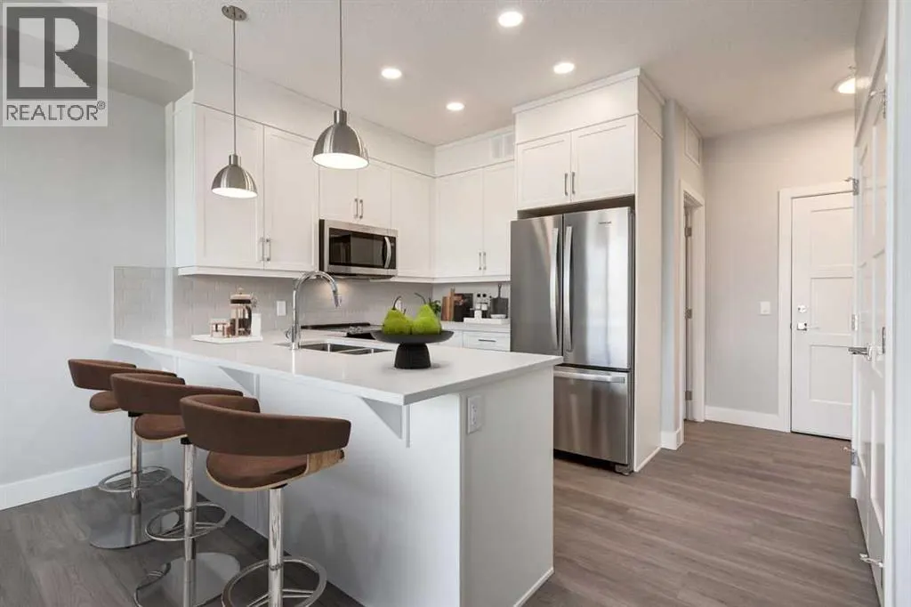 1114, 110 Greenbriar Place NW