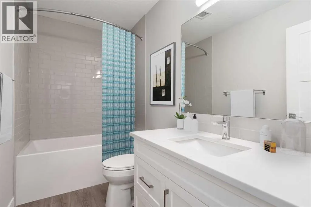 1114, 110 Greenbriar Place NW