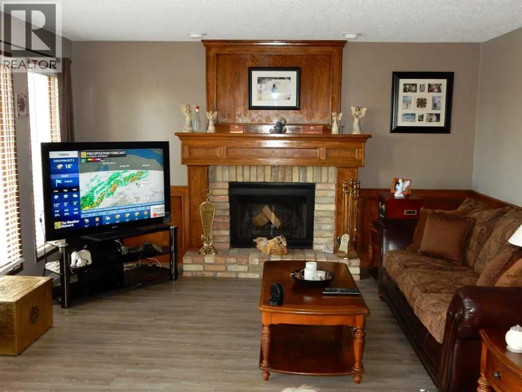 16 Bedwood Rise NE
