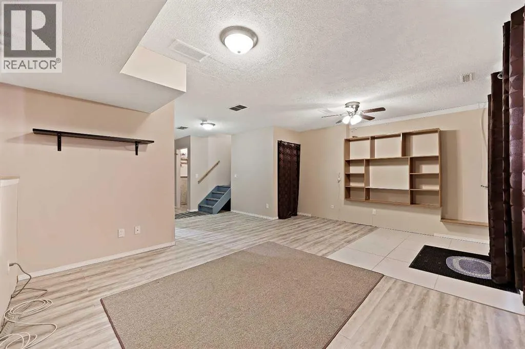 30 Meadowpark Place