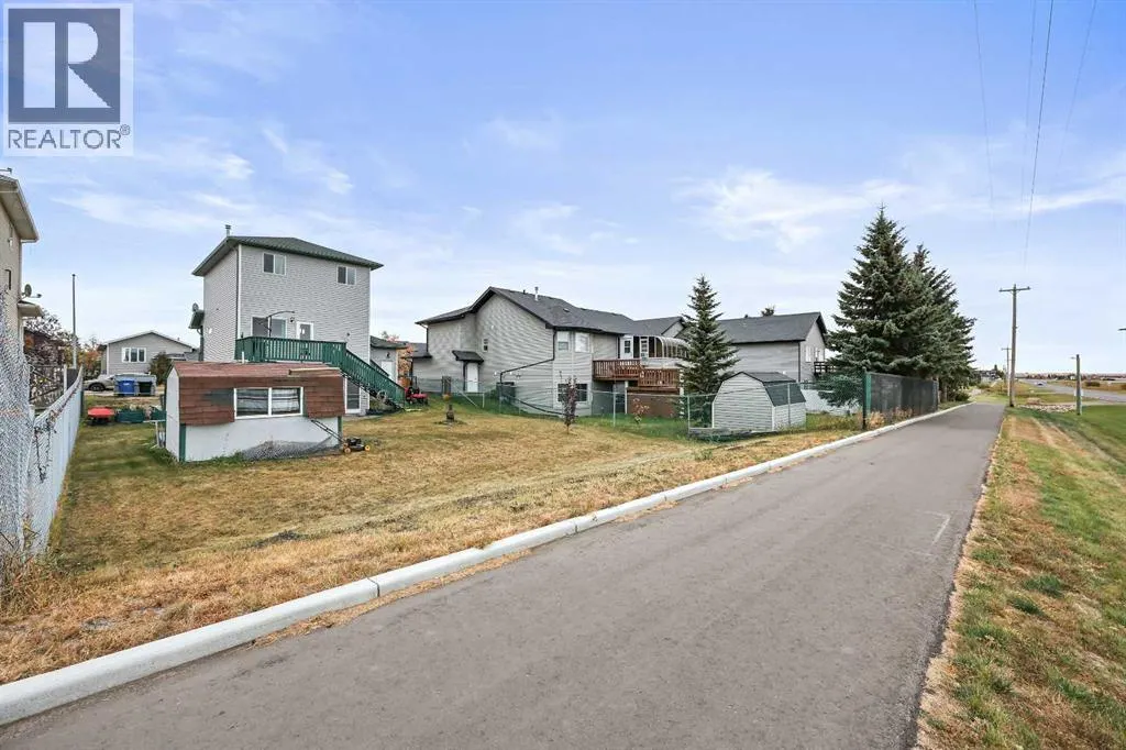 30 Meadowpark Place