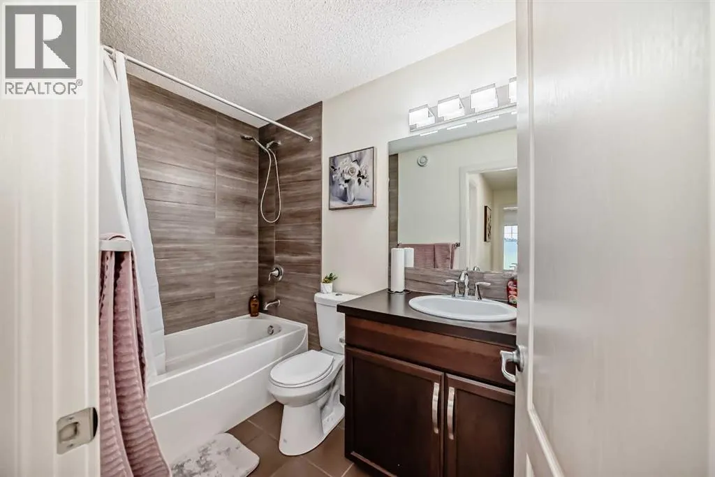 437 Auburn Bay Drive SE
