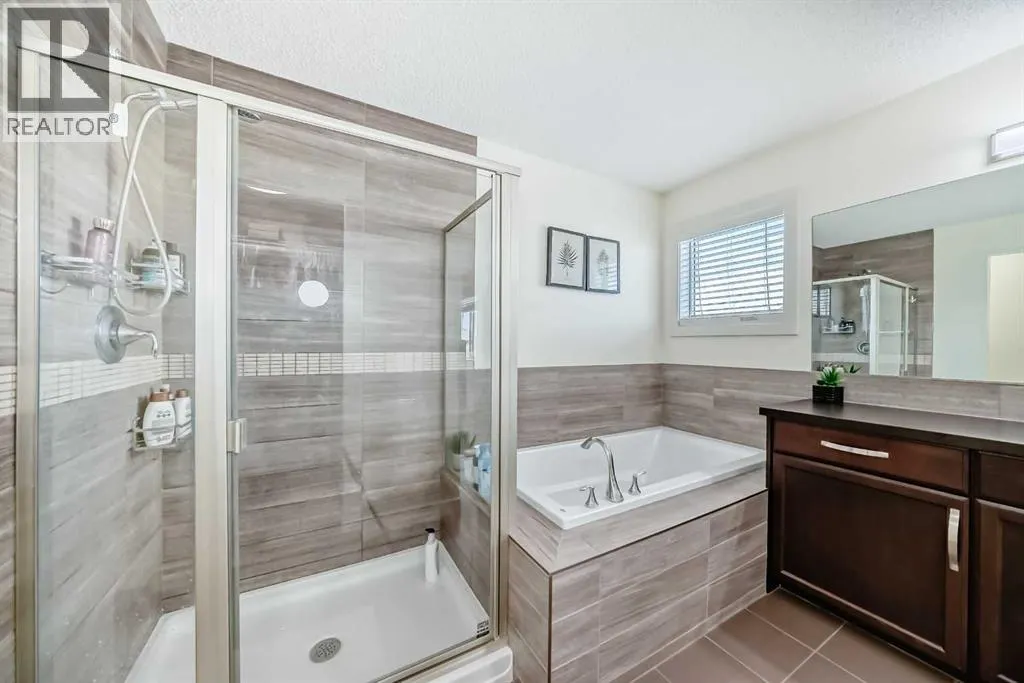 437 Auburn Bay Drive SE