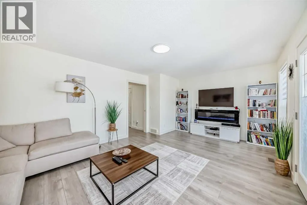 437 Auburn Bay Drive SE