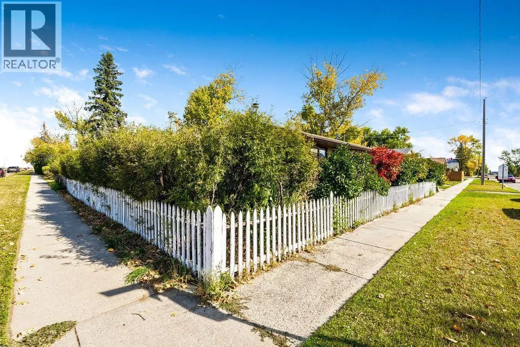 1302 Mountain Avenue