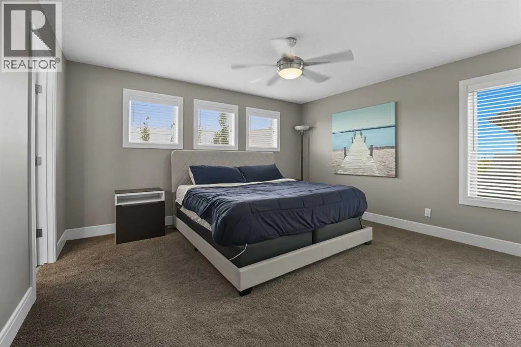 116 Paramount Crescent