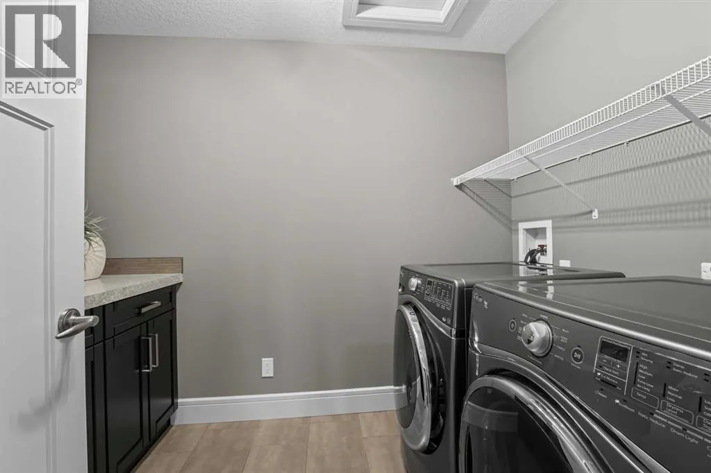116 Paramount Crescent