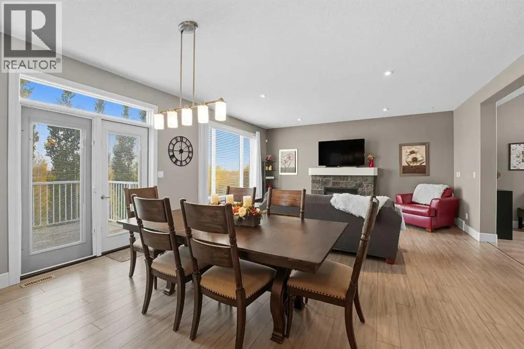 116 Paramount Crescent