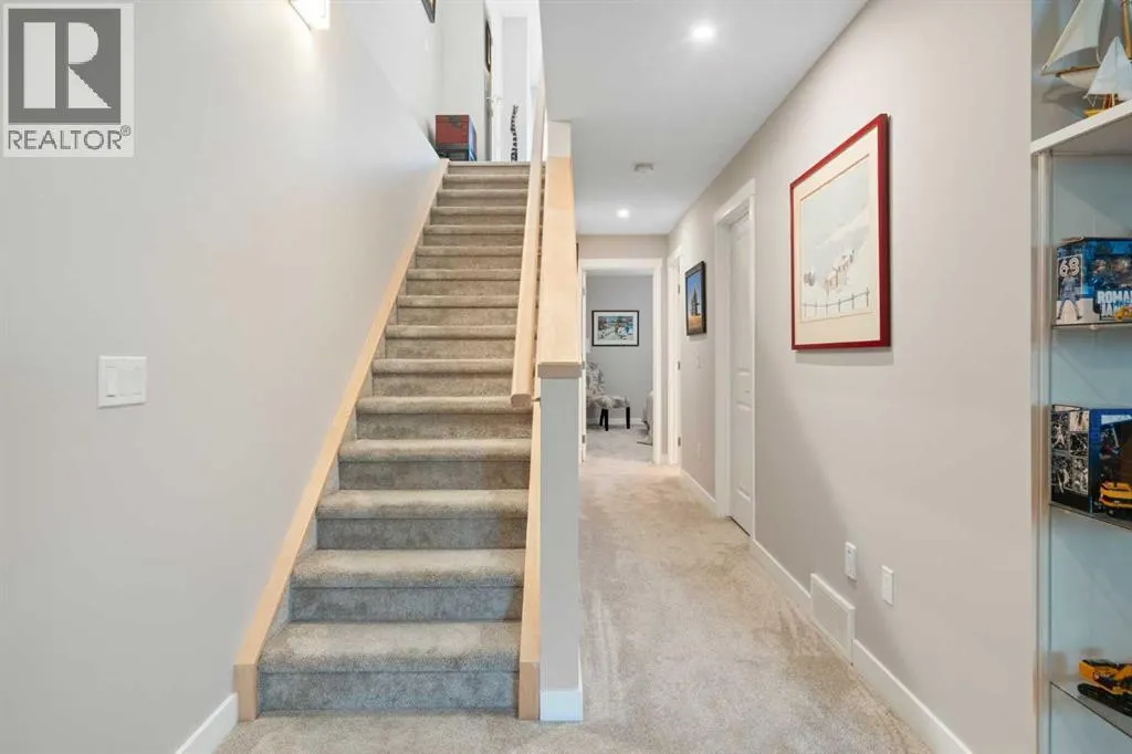 2739 Cochrane Road NW