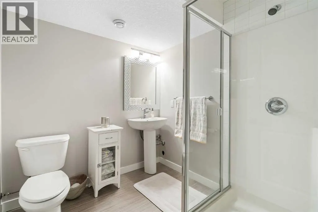 2739 Cochrane Road NW