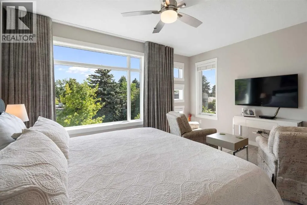 2739 Cochrane Road NW