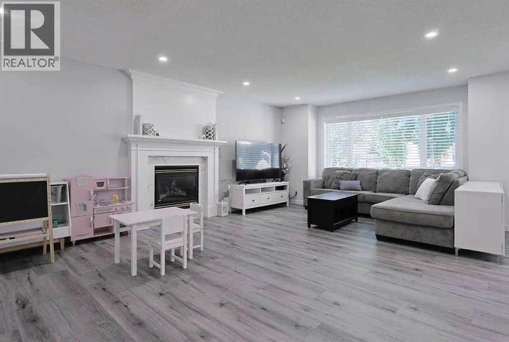 161 Hamptons Gardens NW
