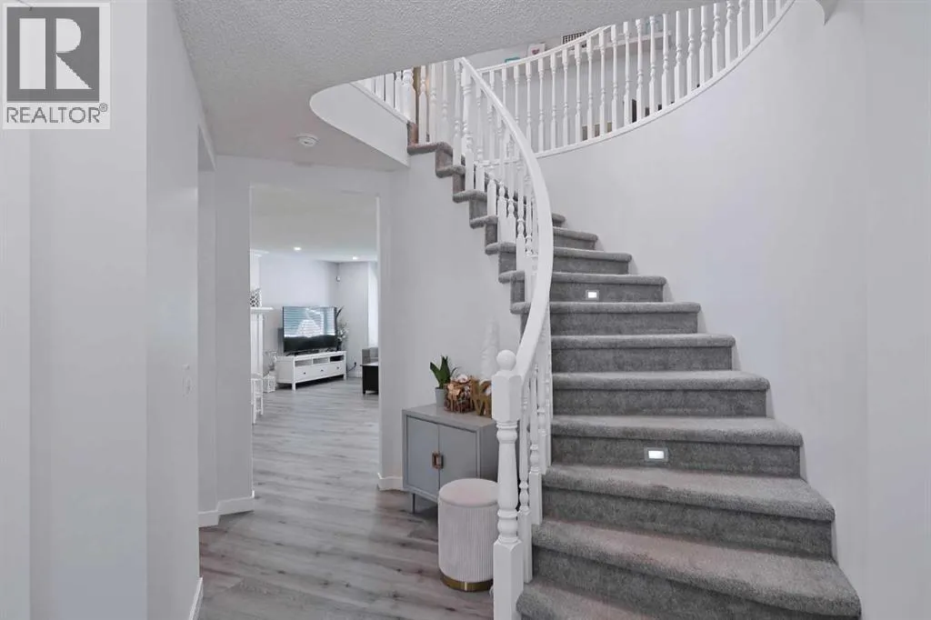 161 Hamptons Gardens NW