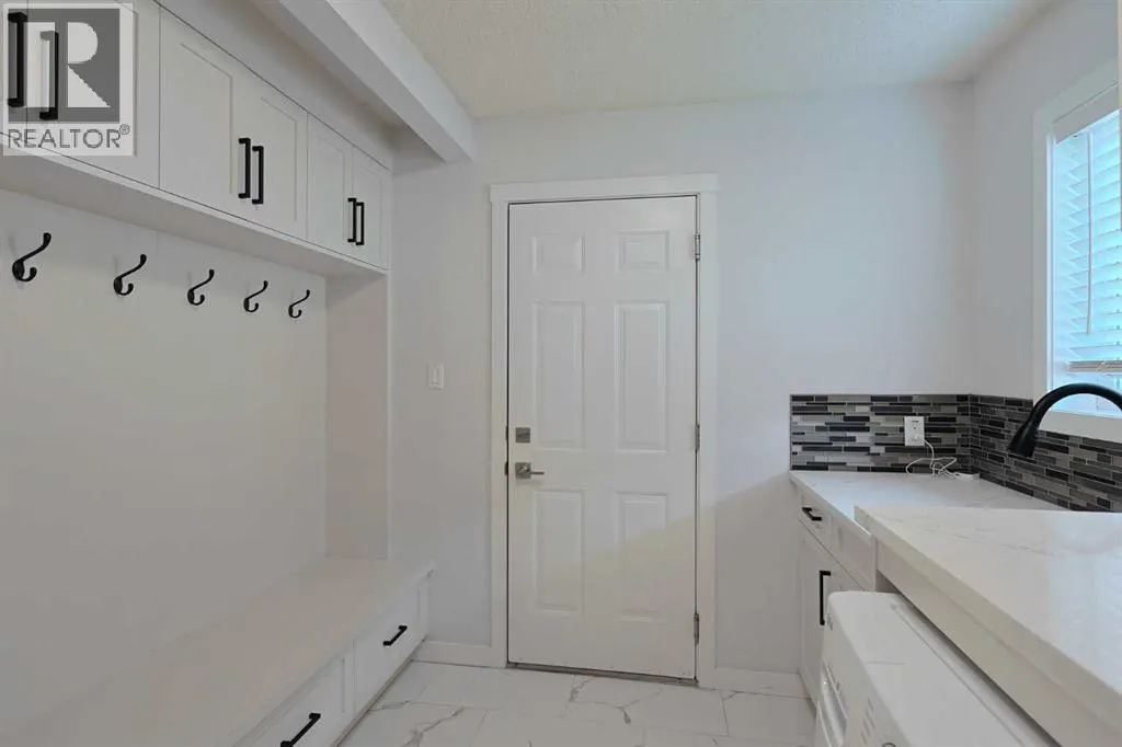161 Hamptons Gardens NW