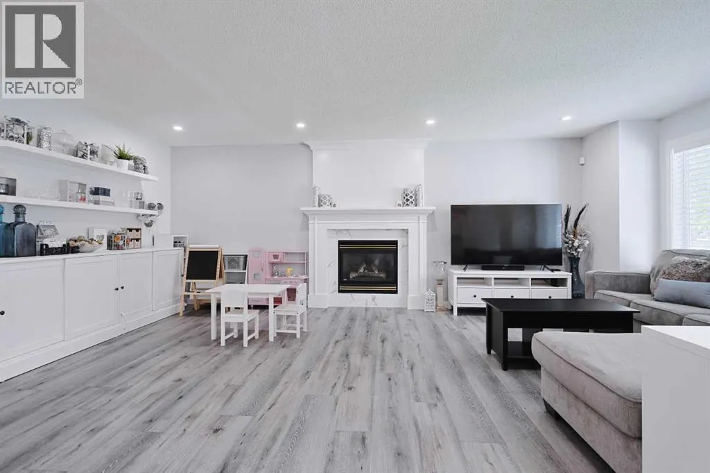 161 Hamptons Gardens NW