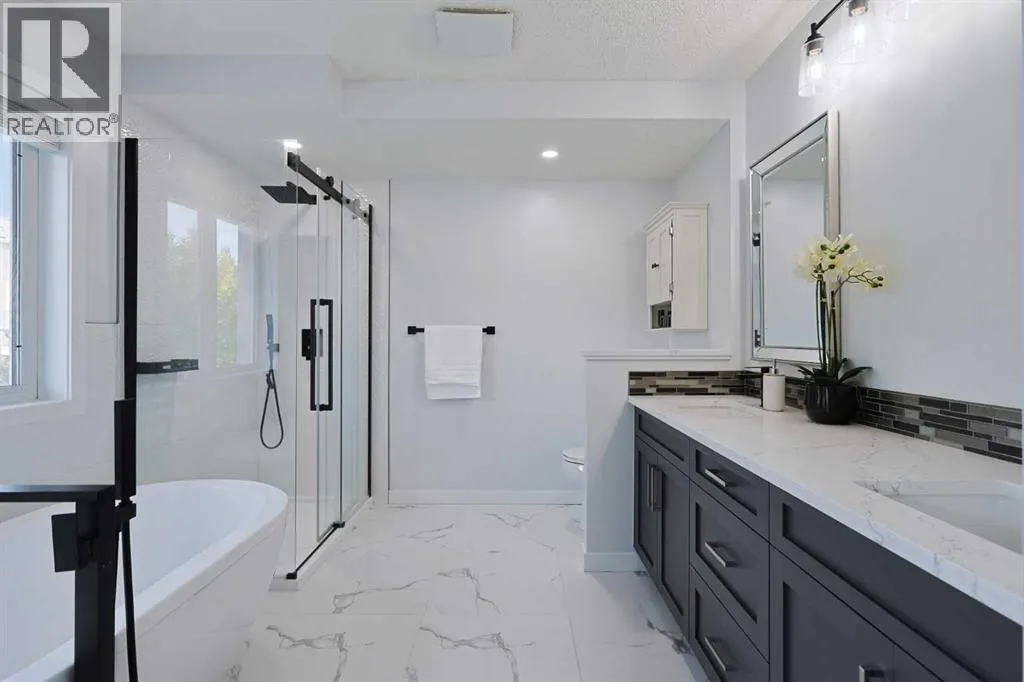 161 Hamptons Gardens NW