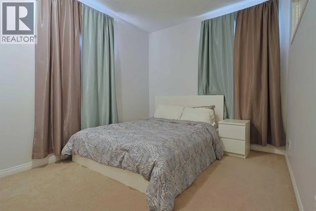 161 Hamptons Gardens NW