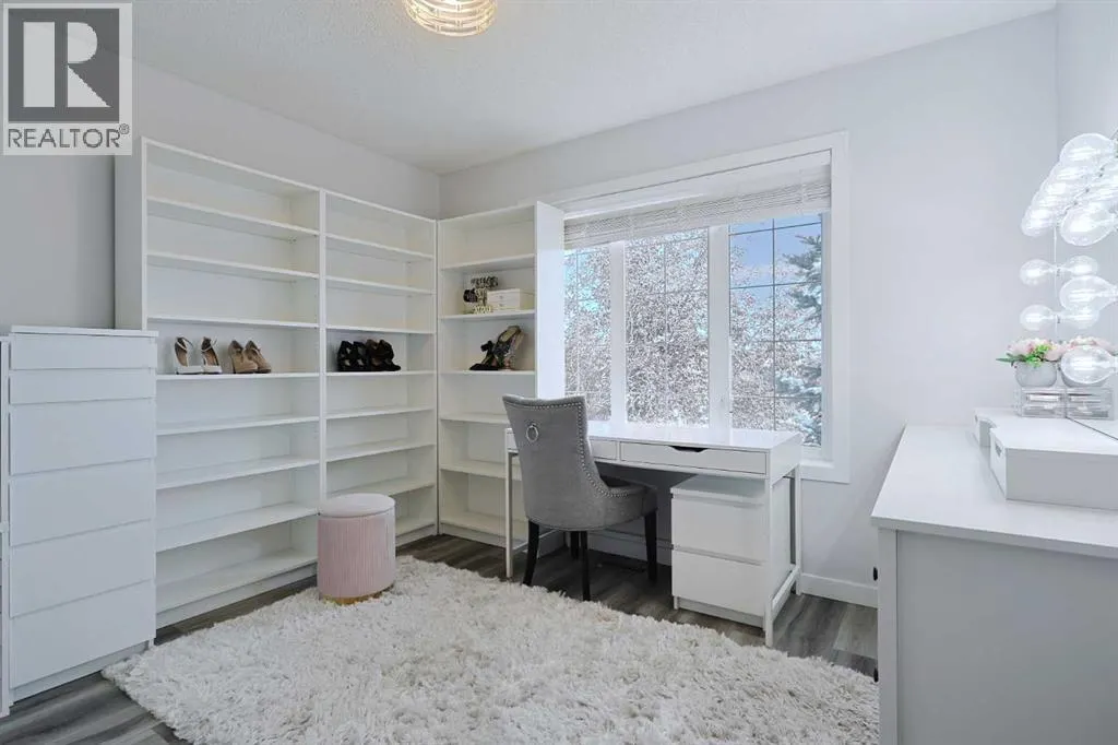 161 Hamptons Gardens NW
