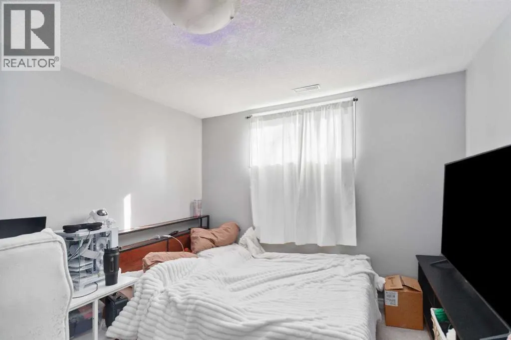 166 Erindale Road