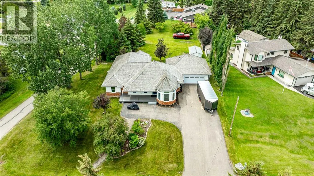 2 Grand Avenue
