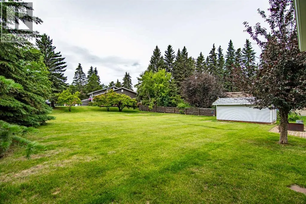2 Grand Avenue