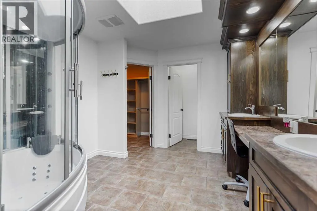 4 Heritage Point W