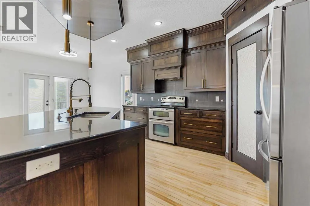 4 Heritage Point W