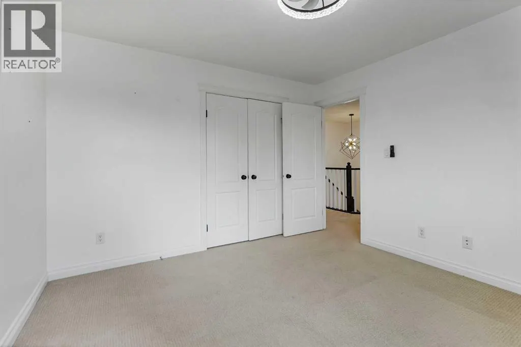 4 Heritage Point W