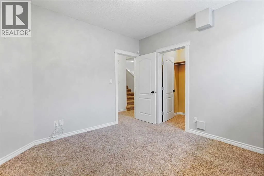 4 Heritage Point W