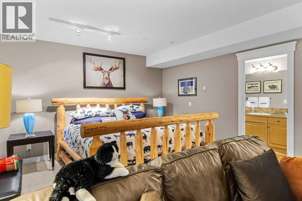 153, 13 Aspen Glen