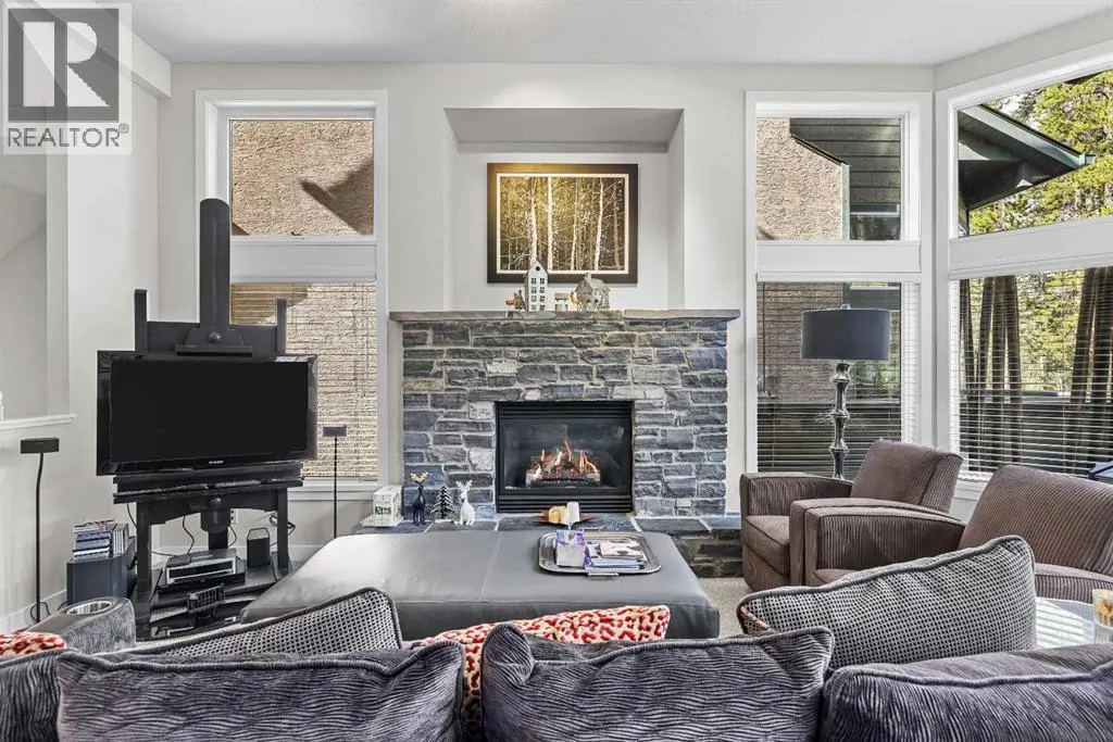 153, 13 Aspen Glen