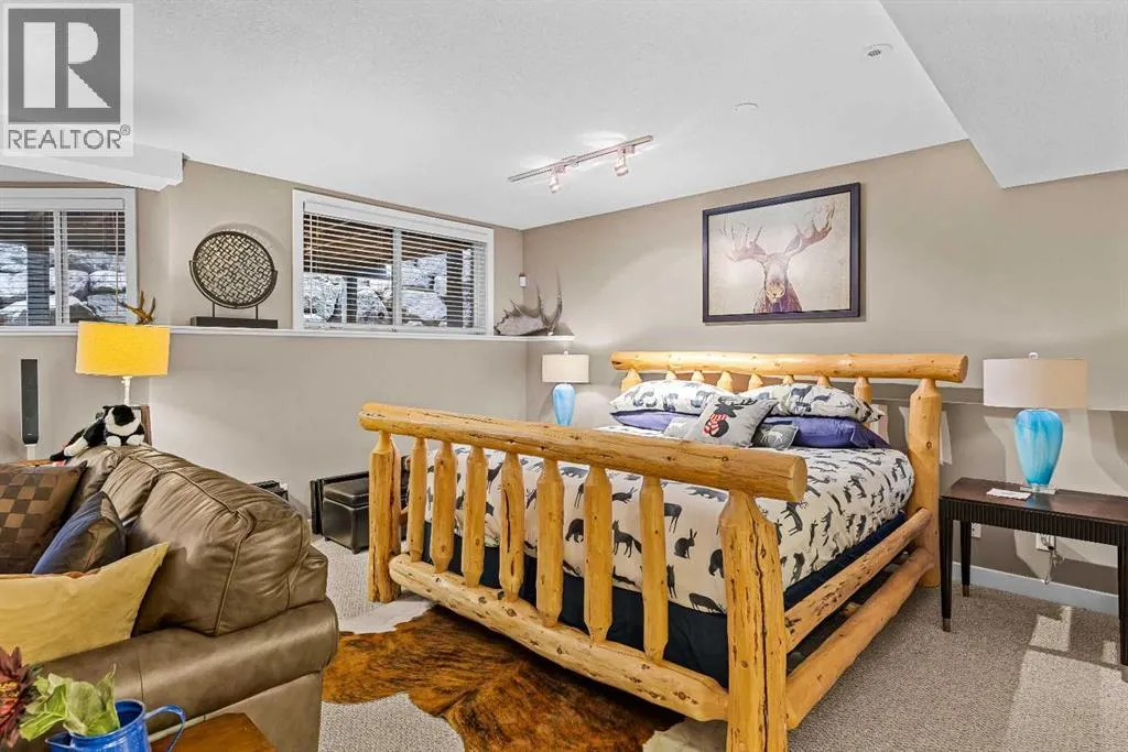 153, 13 Aspen Glen