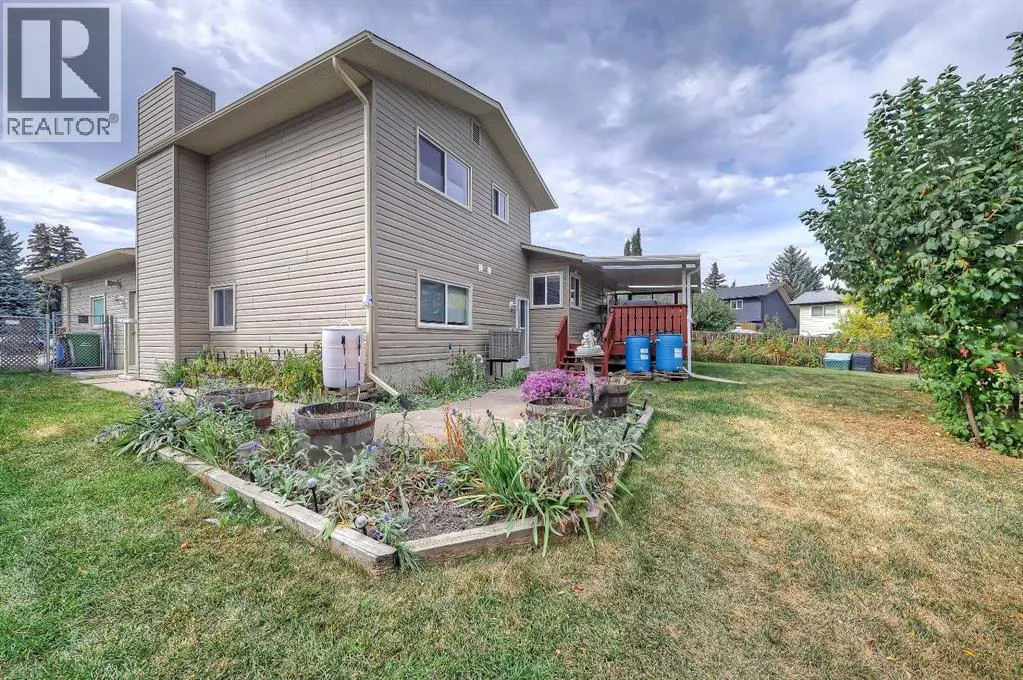 40 Woodview Court SW
