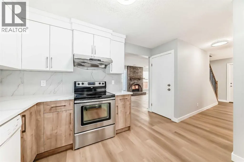 656 Woodbine Boulevard SW