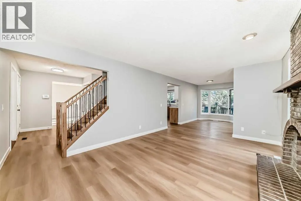 656 Woodbine Boulevard SW
