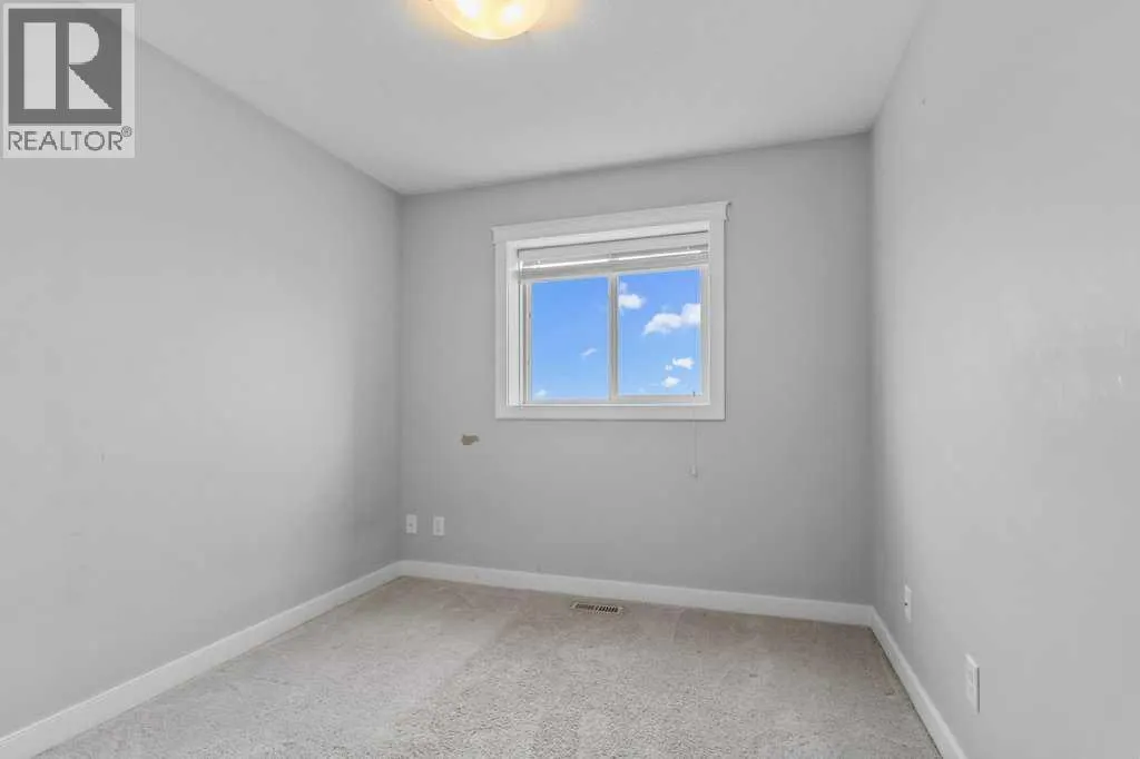 106, 81 Willow Road