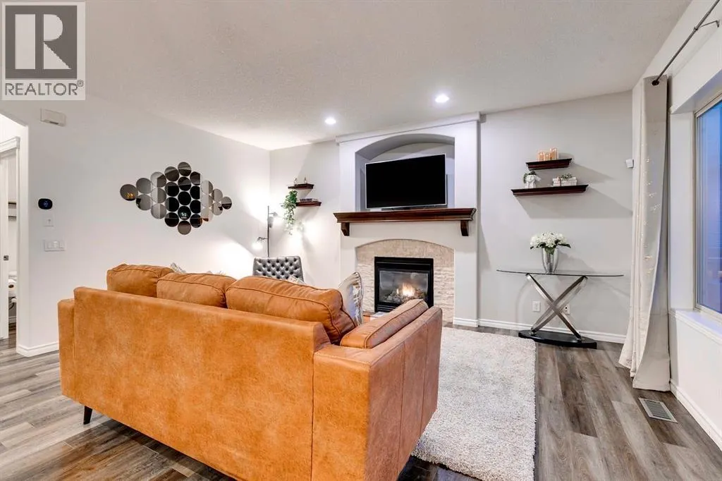 238 Elgin Manor SE