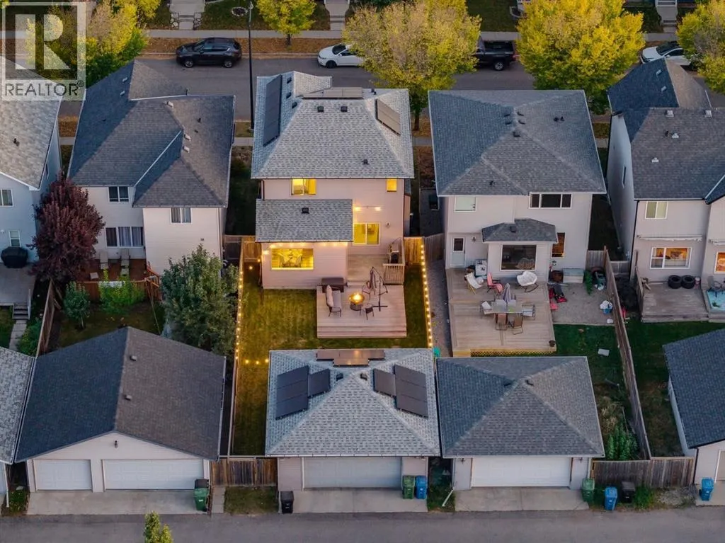 238 Elgin Manor SE