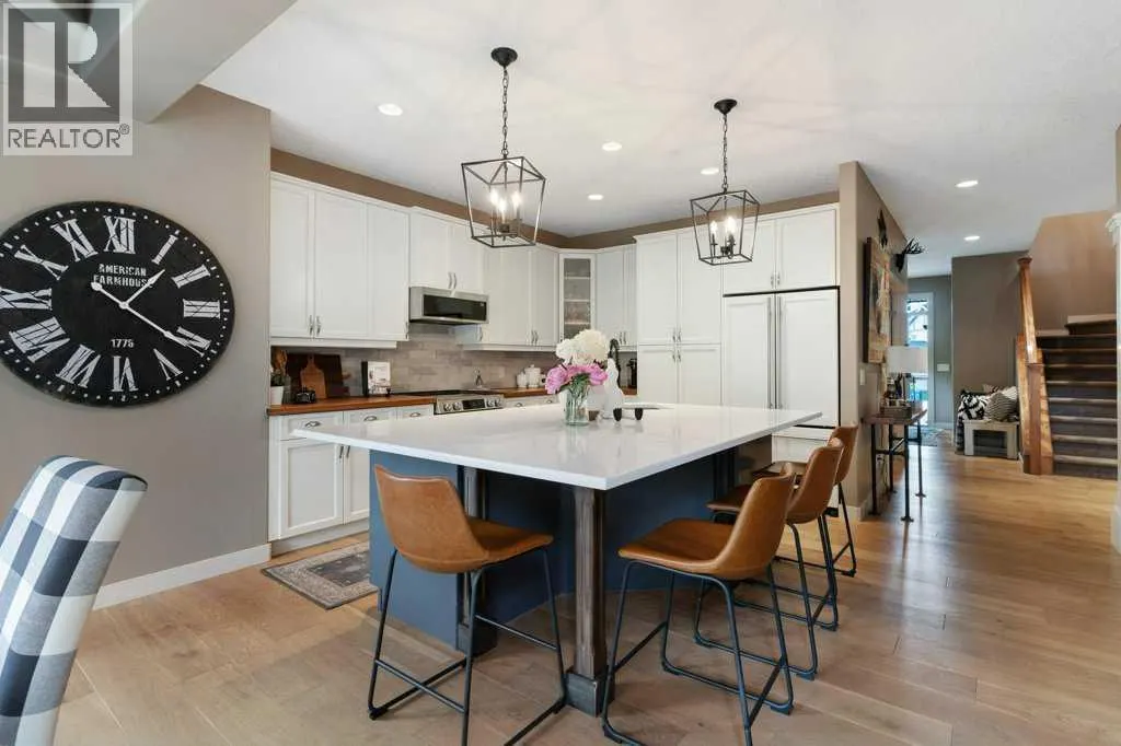 84 Panatella Manor NW